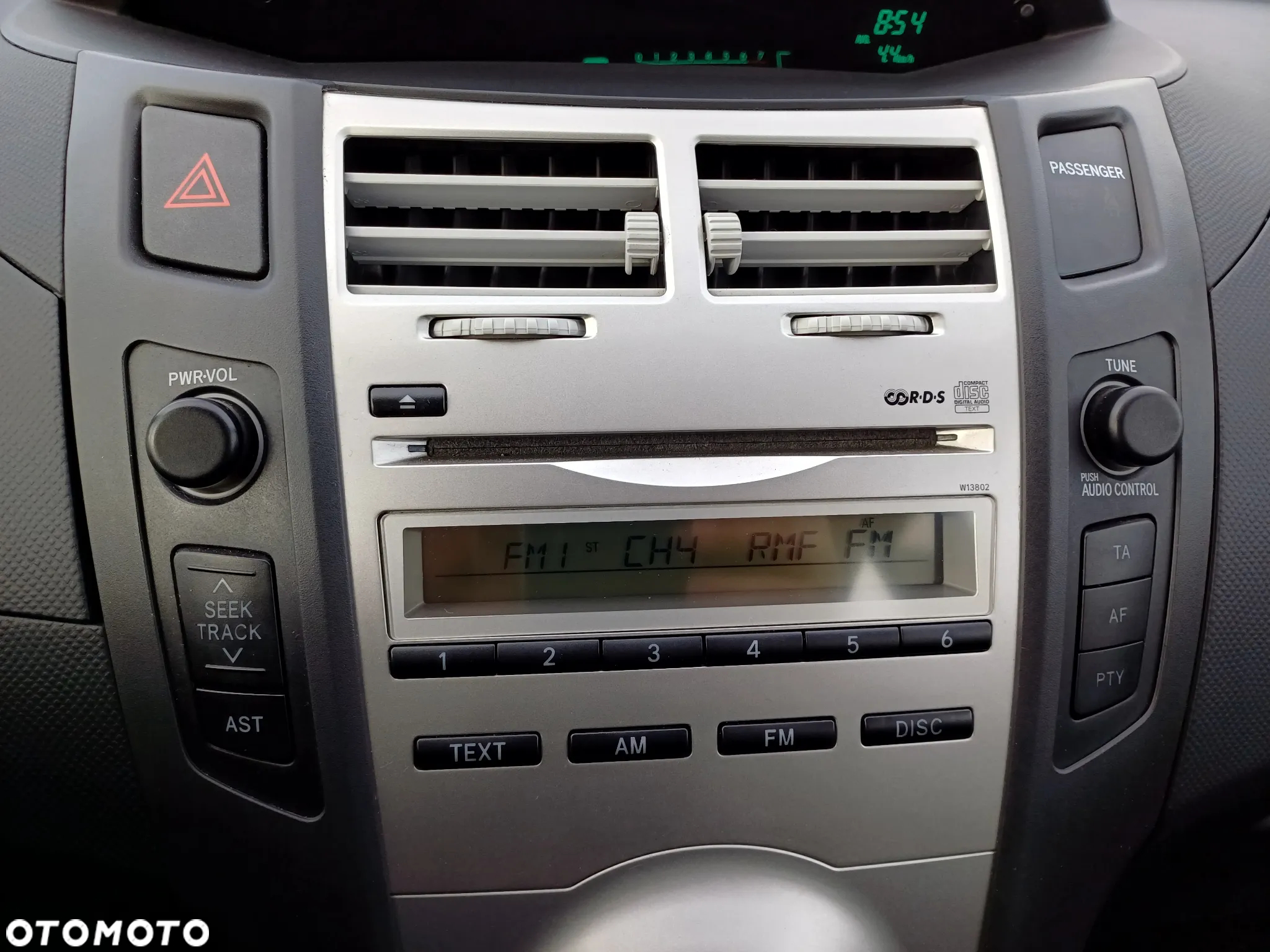 Toyota Yaris 1.3 Luna A/C - 10