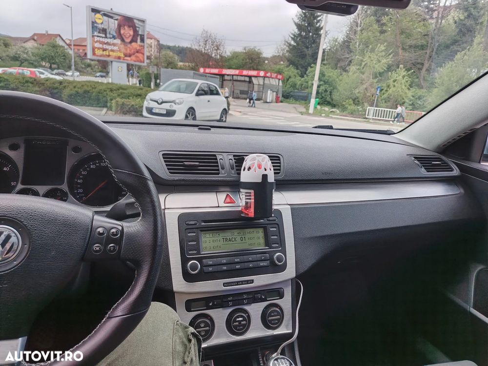 Volkswagen Passat 2.0 TDI 4Motion Individual - 11
