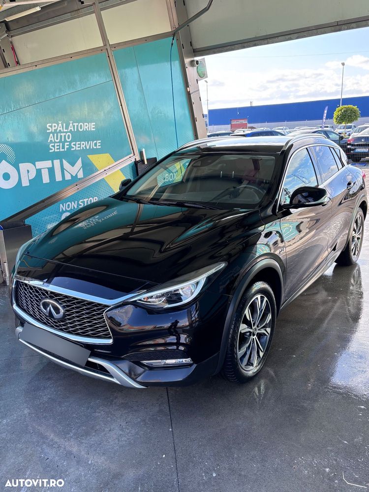 Infiniti QX30 - 3