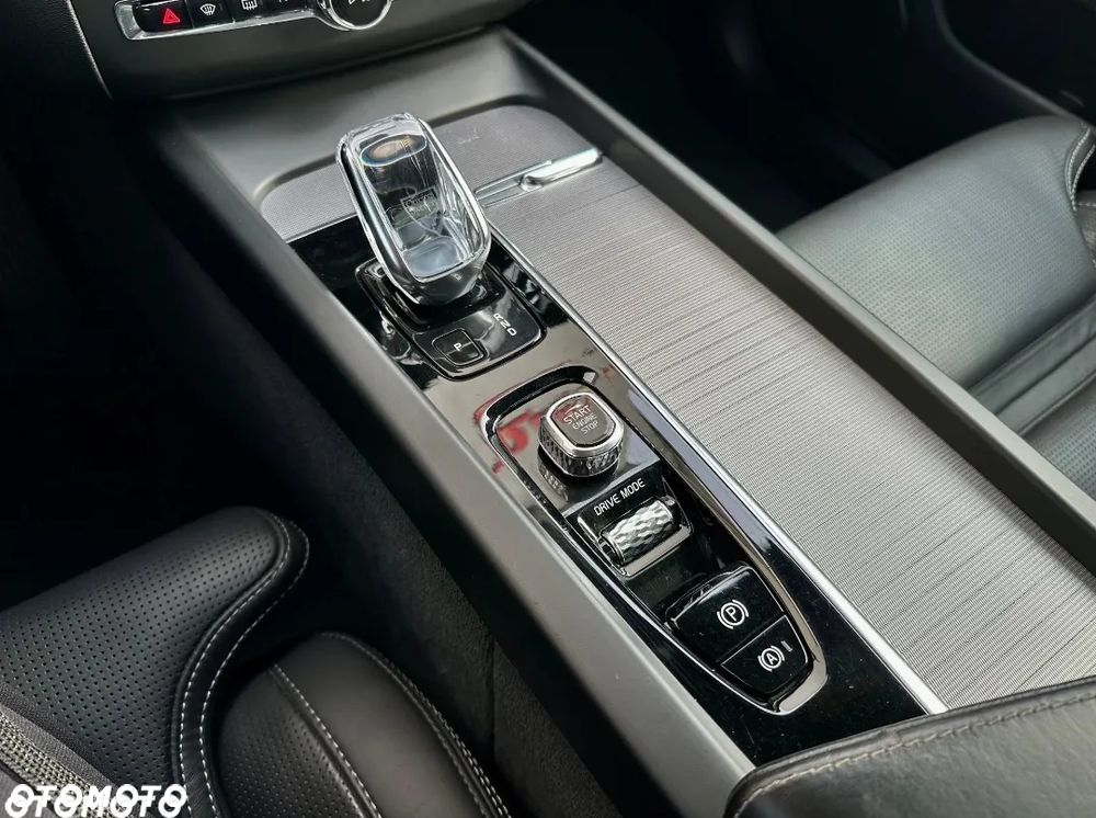 Volvo XC 60 B5 D AWD Geartronic Inscription - 17