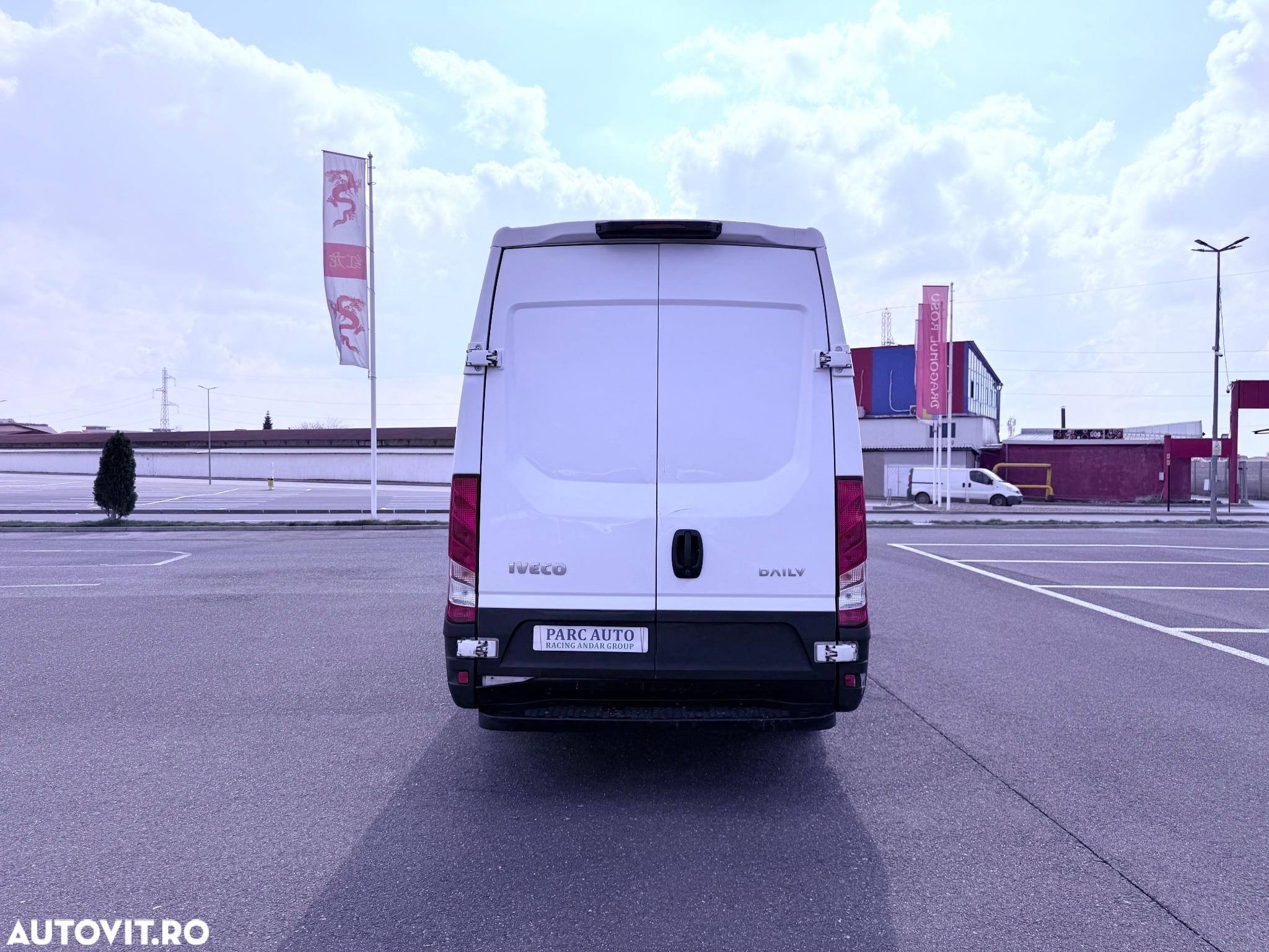 Iveco Massif - 7