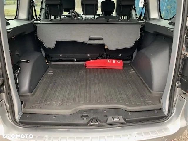 Dacia Dokker 1.6 SCe Celebration - 10