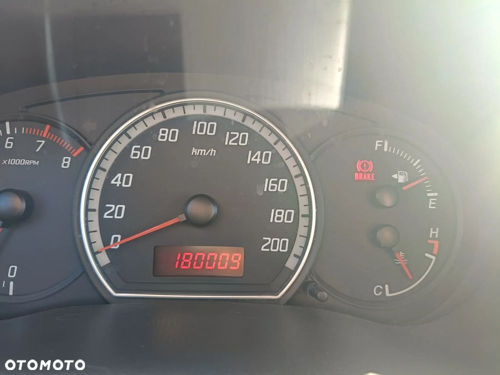 Suzuki Swift 1.3 Classic - 11