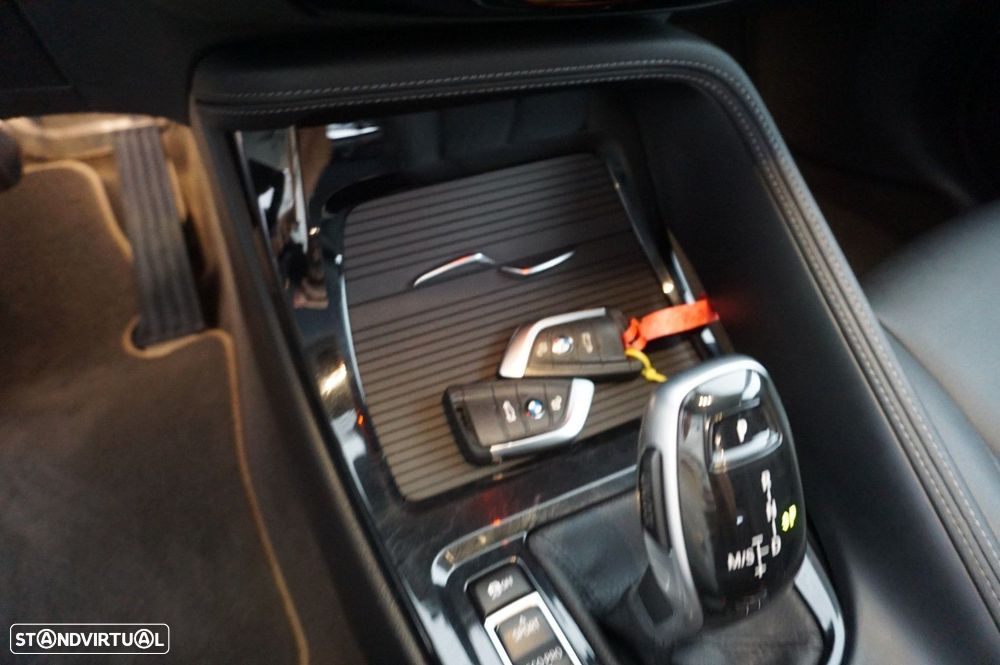 BMW X2 sDrive18d Aut. Advantage Plus - 18