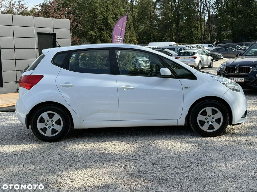 Kia Venga 1.4 CRDi M - 2