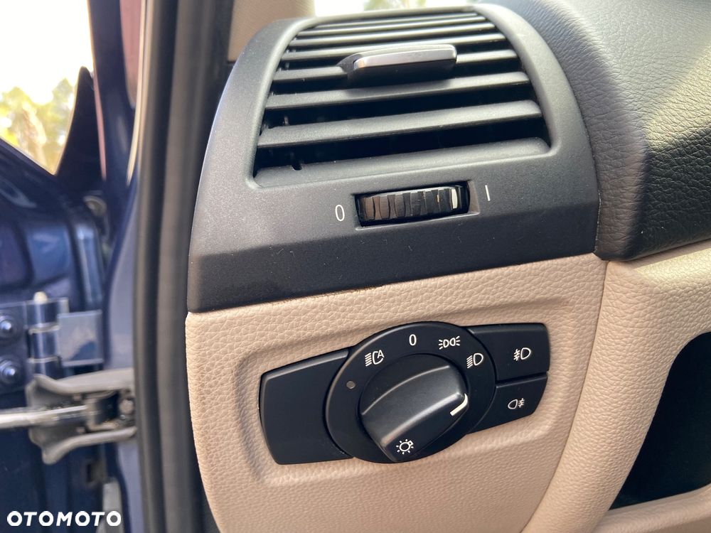 BMW Seria 1 118d - 24