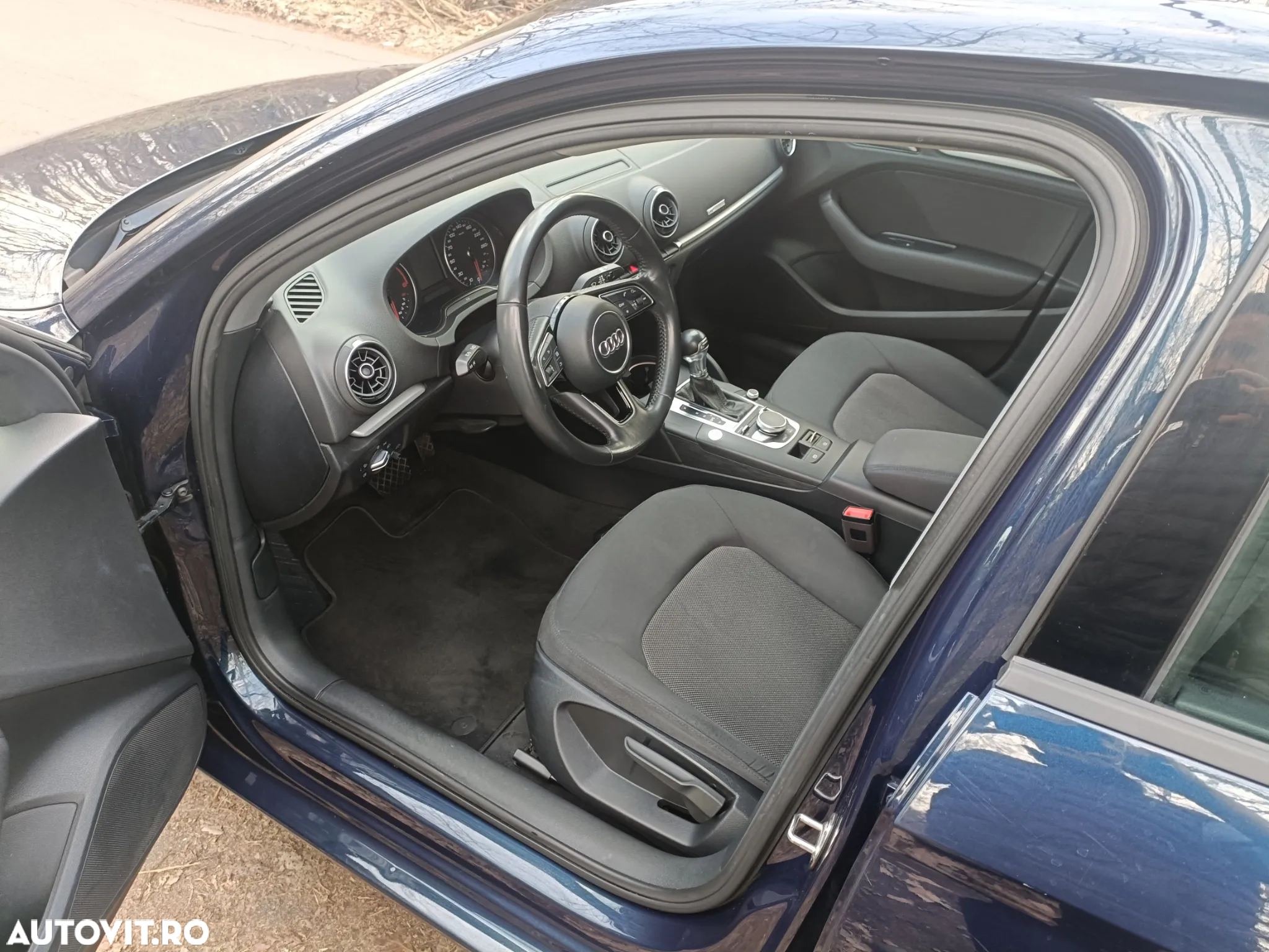 Audi A3 2.0 TDI S tronic Design - 7
