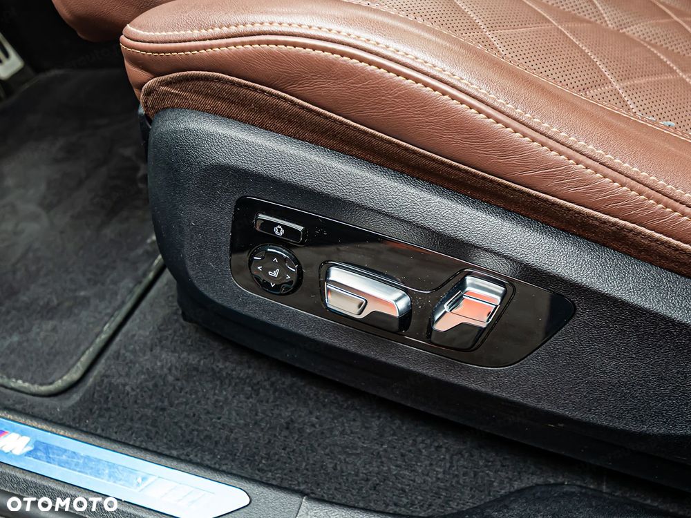 BMW X6 xDrive40i mHEV sport - 13