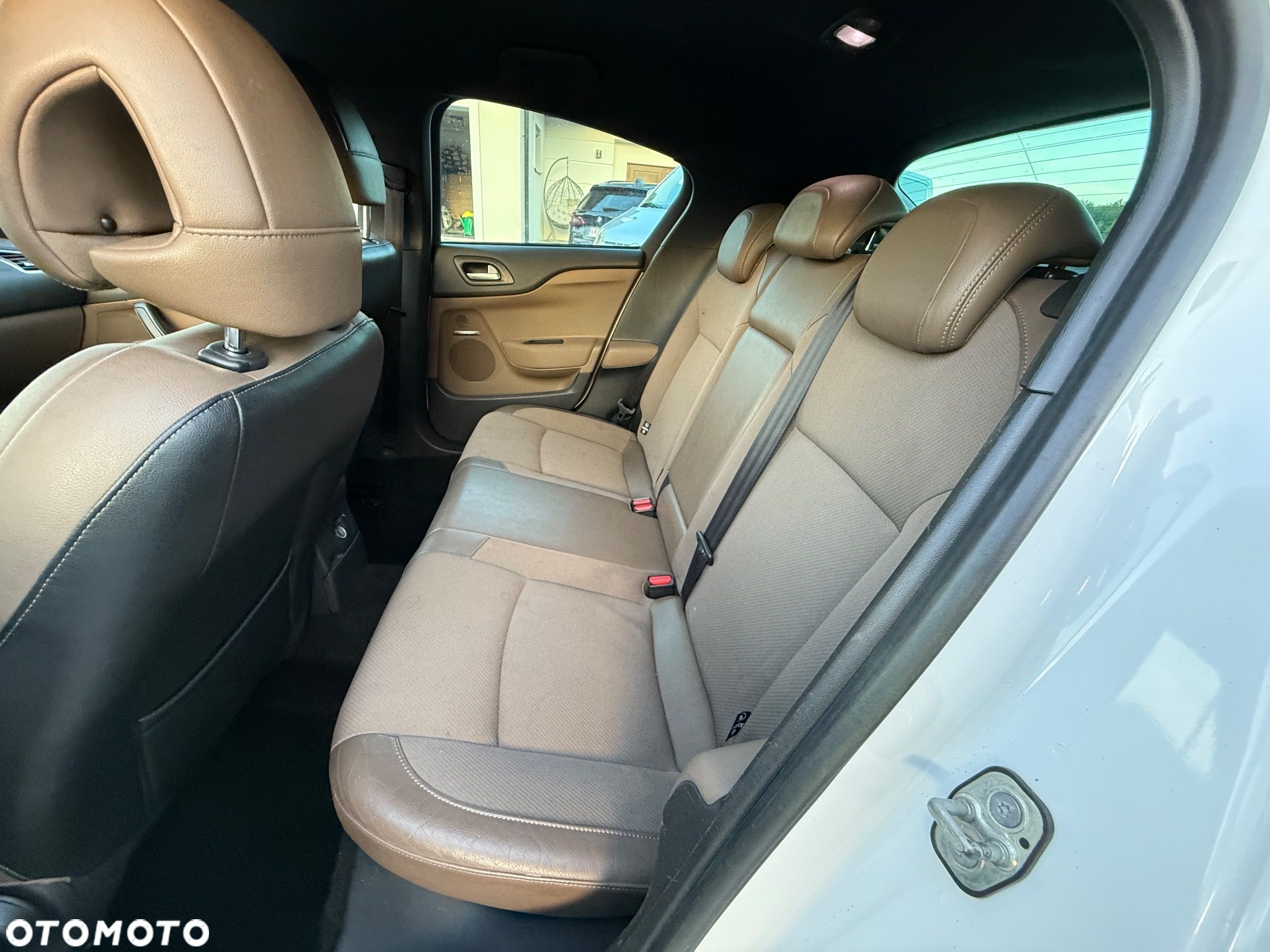 Citroën DS4 2.0 BlueHDi SoChic S&S - 5