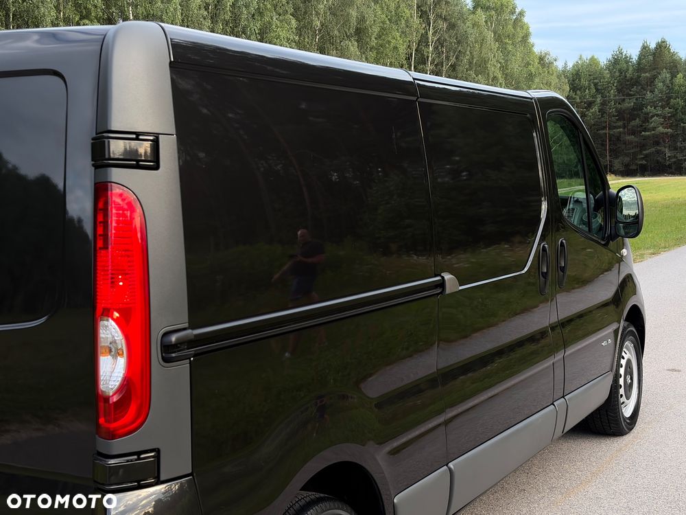 Renault Trafic - 12