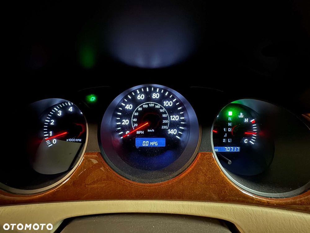 Lexus ES - 11