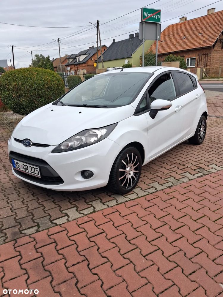 Ford Fiesta - 8
