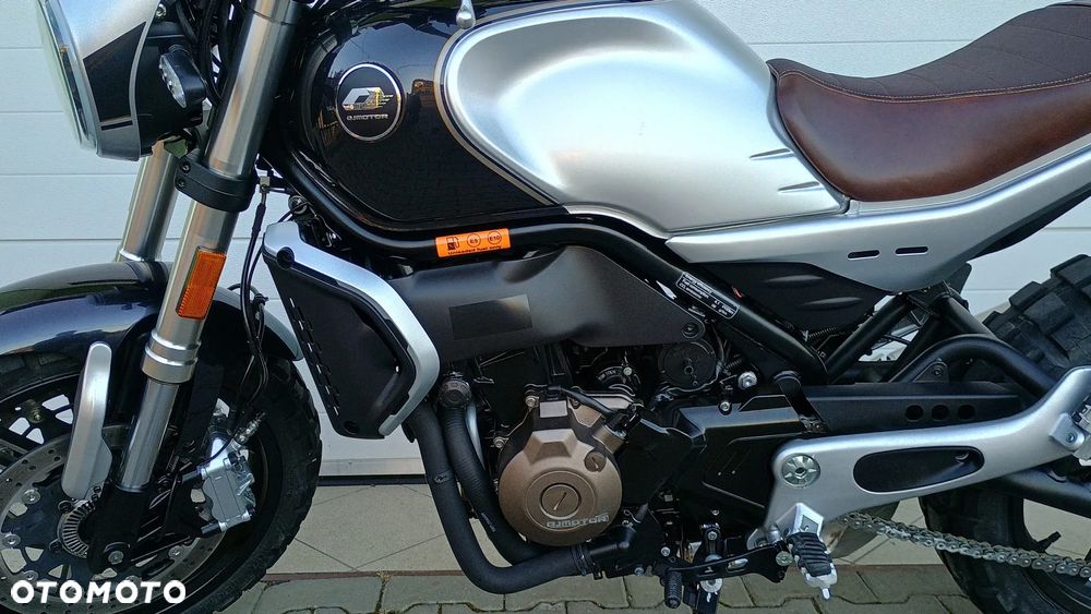 QJMOTOR SRV 600V - 7