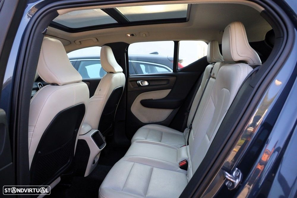 Volvo XC 40 2.0 D3 Inscription Geartronic - 12