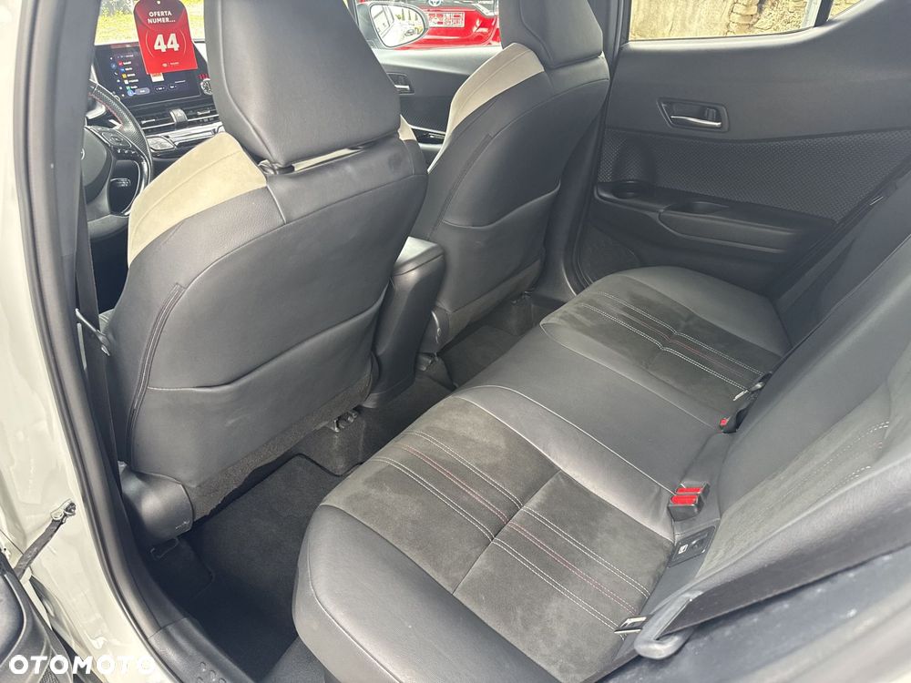 Toyota C-HR 1.8 Hybrid GPF GR Sport - 16
