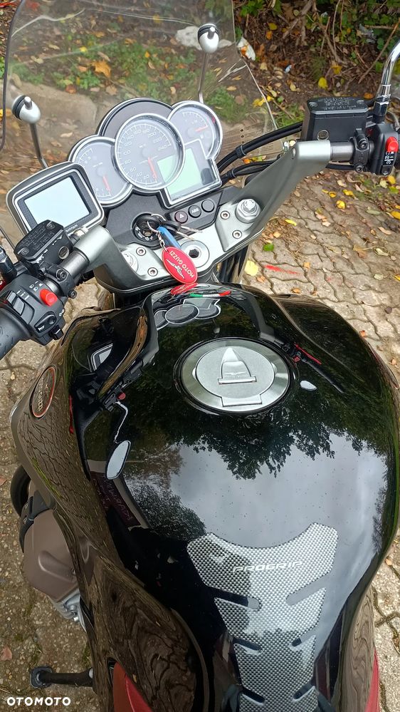 Moto Guzzi Breva - 12