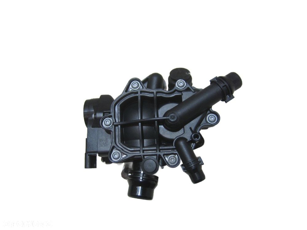 BMW X3 G01 B46 F30 F36 G20 TERMOSTAT OBUDOWA TERMOSTATU 11537644811 7644811 - 1