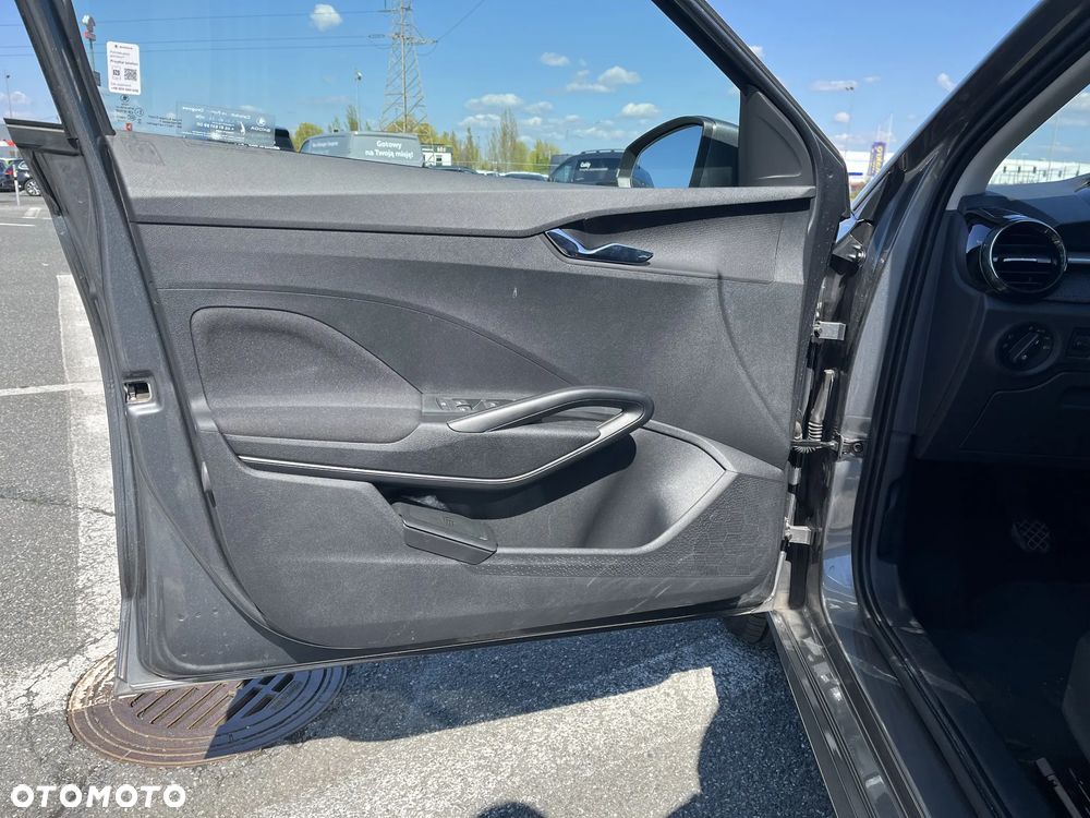 Skoda Fabia 1.0 TSI Selection - 10