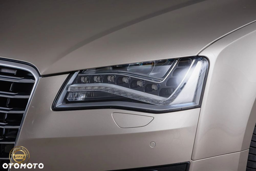 Audi A8 - 6