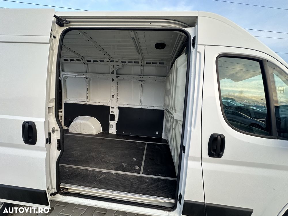 Citroën Jumper 2.2 BlueHDi L2H2 - 15