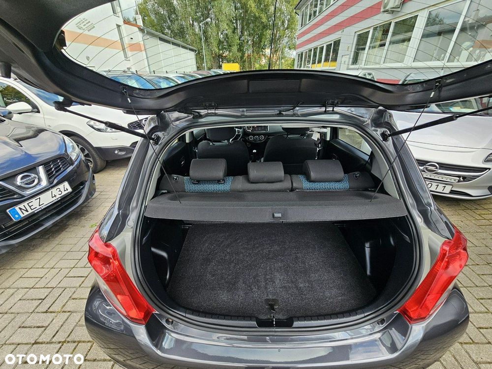 Toyota Yaris - 22