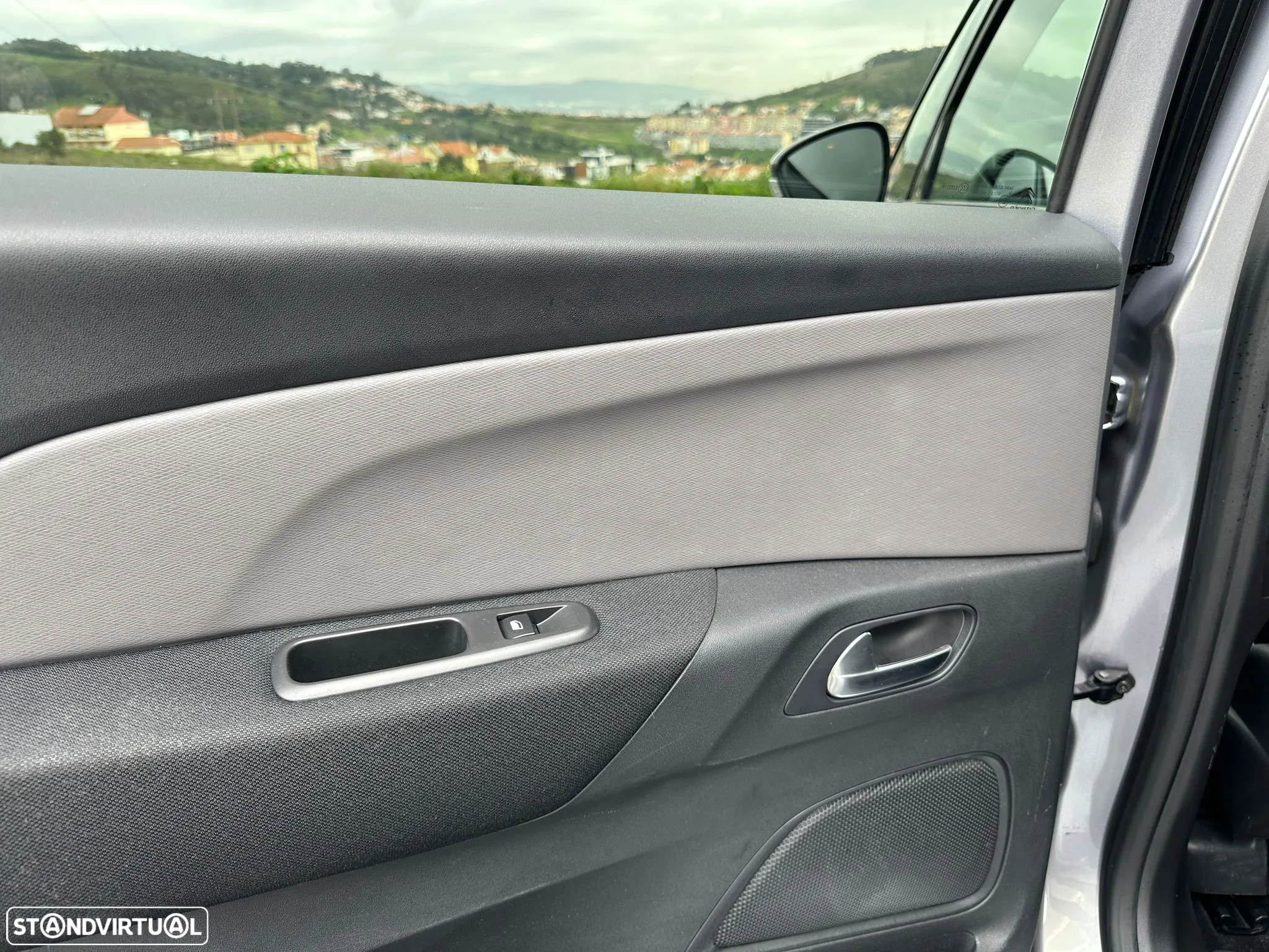 Citroën Grand C4 Spacetourer 1.5 BlueHDi Shine EAT8 - 28