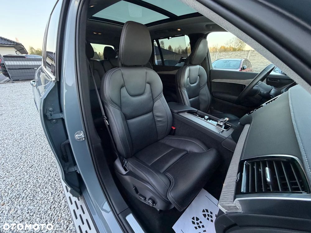 Volvo XC 90 T8 AWD Recharge Ultimate Dark - 35