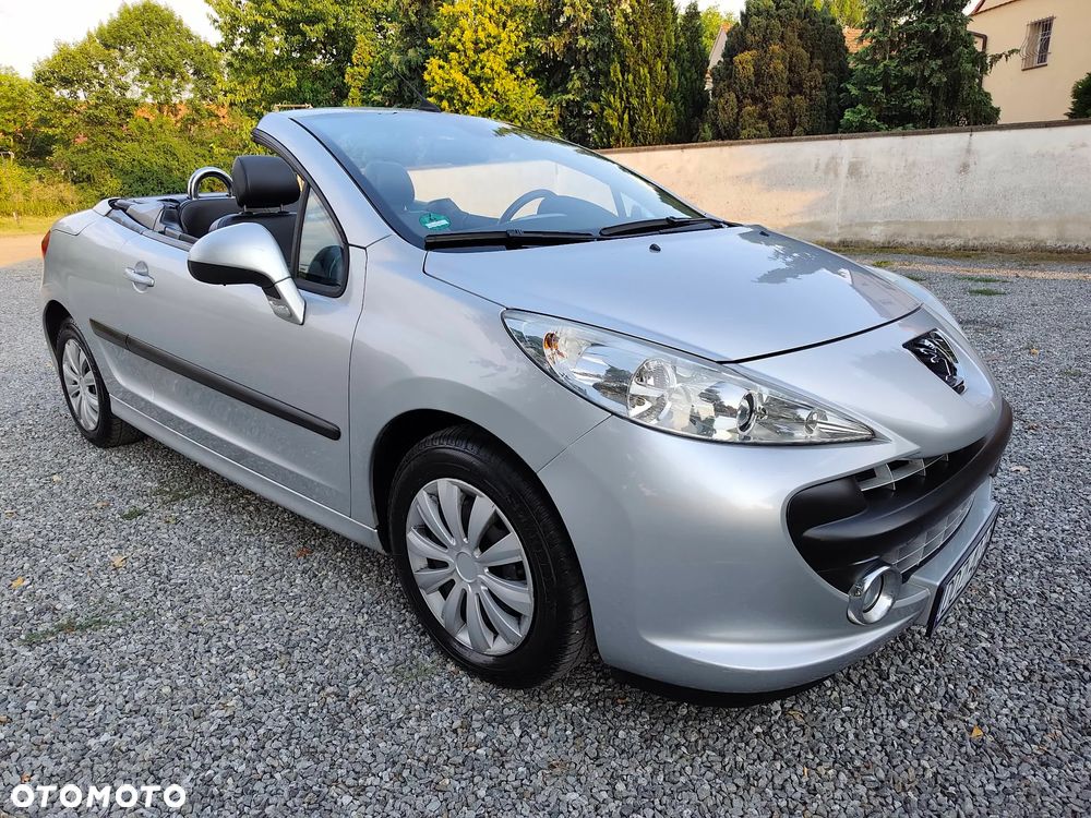 Peugeot 207 120 Automatik Premium - 9