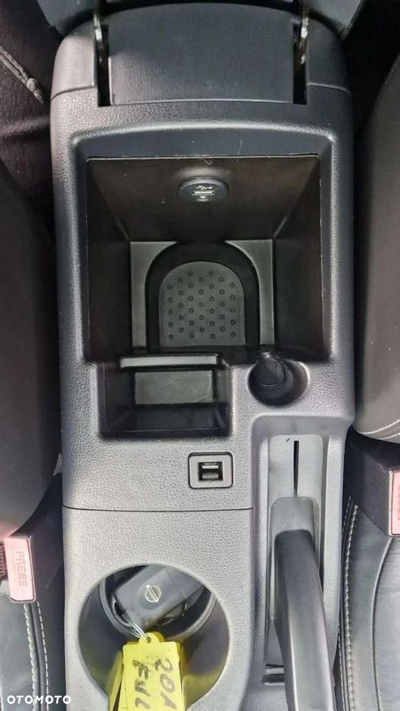Nissan Qashqai 2.0 360 - 28
