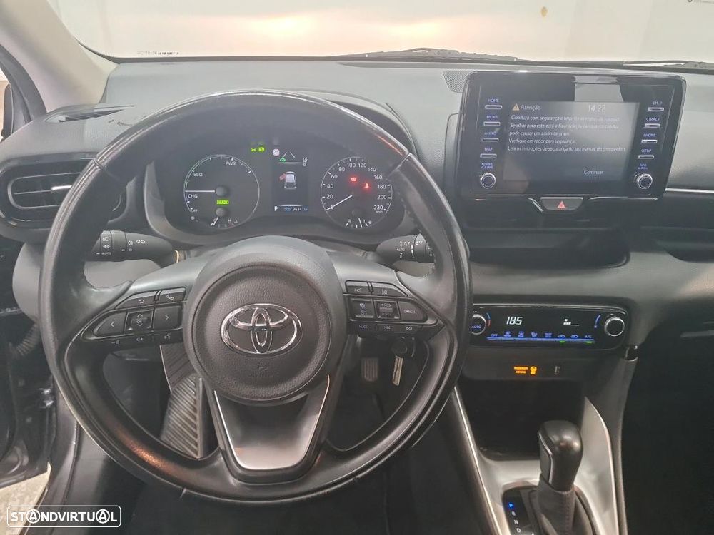 Toyota Yaris 1.5 HDF Comfort Plus - 9