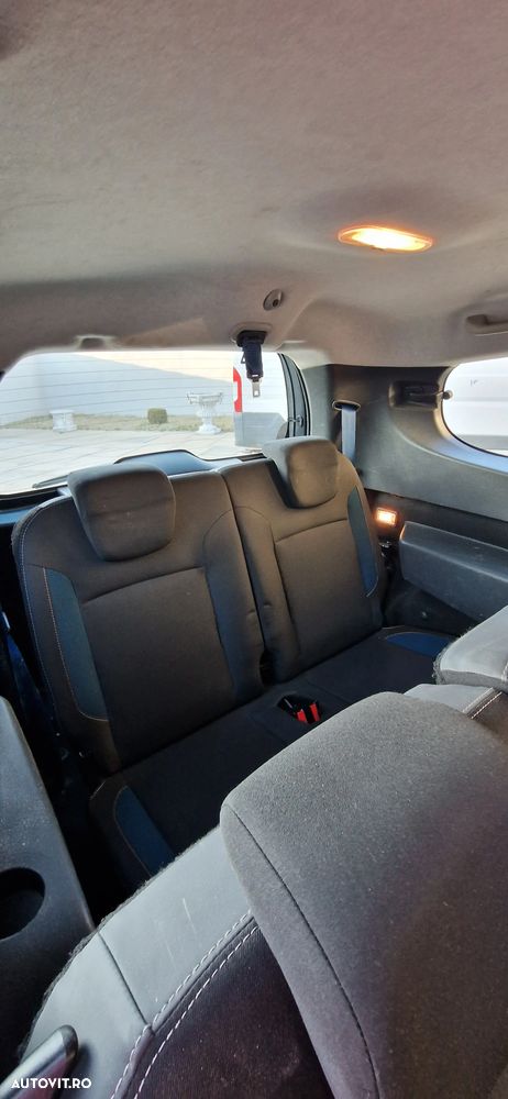 Dacia Lodgy TCe 115 Comfort - 14