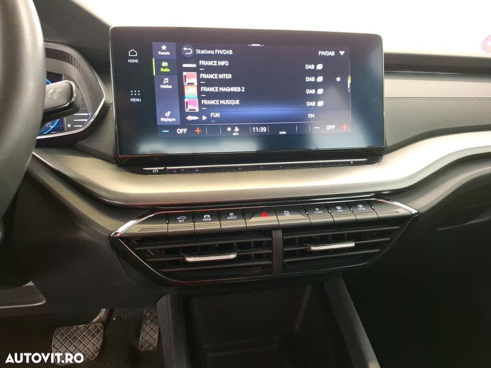 Skoda Octavia 1.4 TSI DSG Style - 9