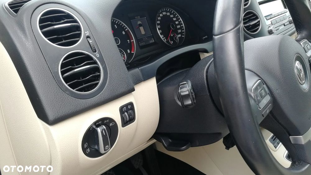 Volkswagen Golf Plus - 14