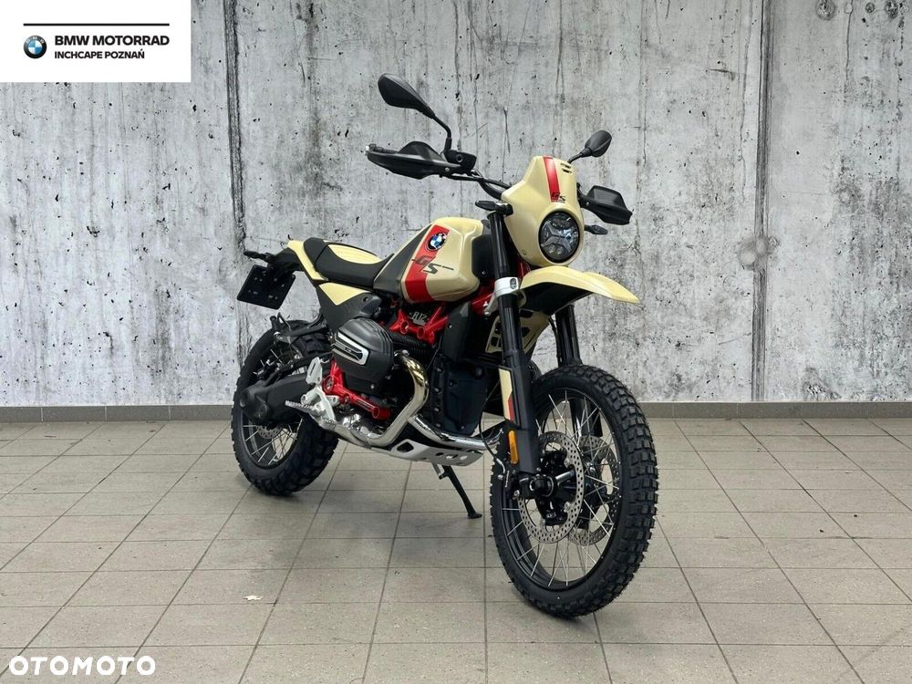 BMW R - 1