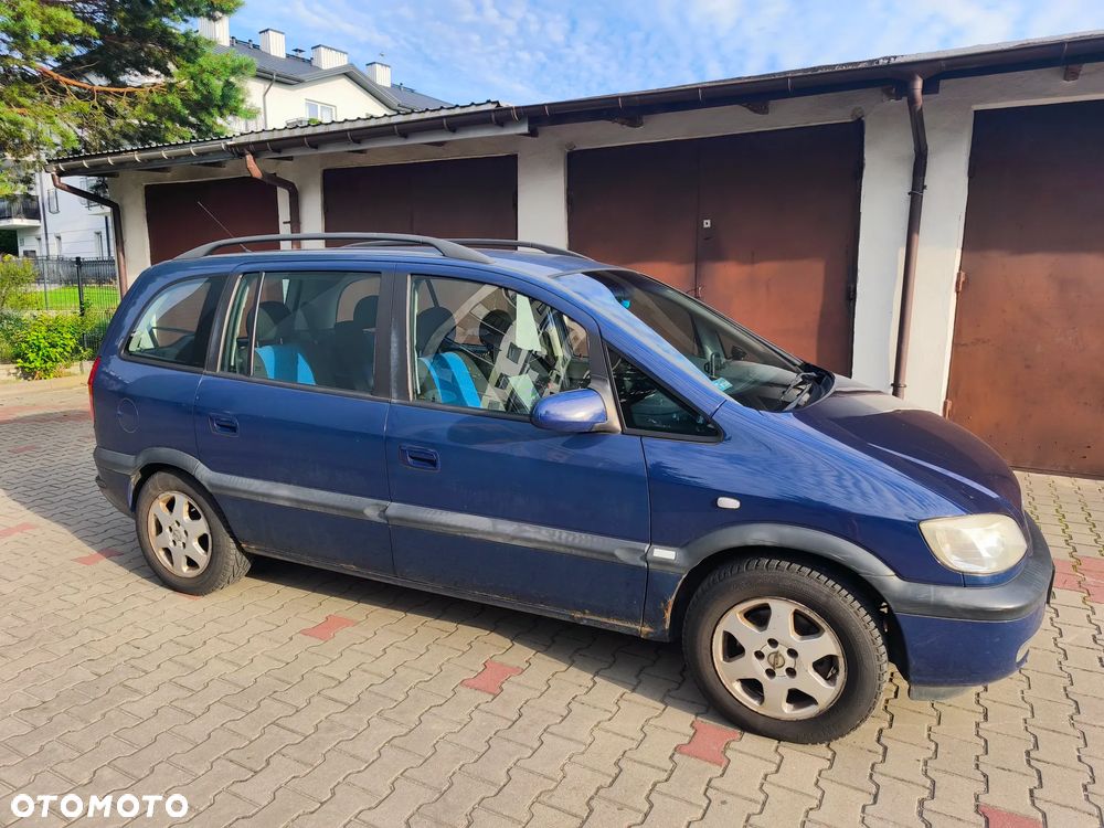 Opel Zafira 1.8 16V Comfort - 3