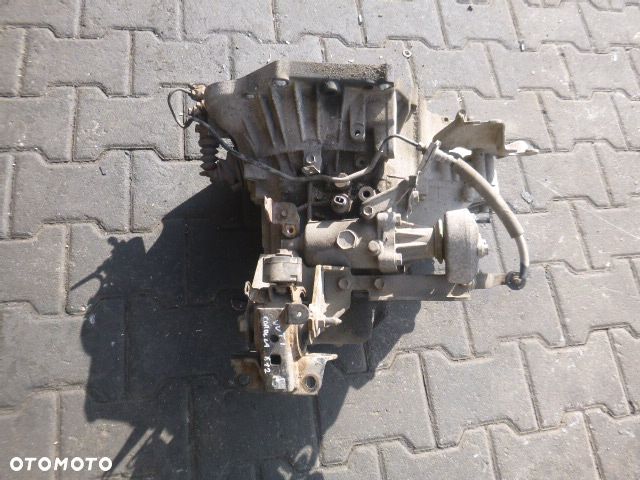 MANUALNA SKRZYNIA BIEGÓW TOYOTA COROLLA E12 1.4 16V - 3
