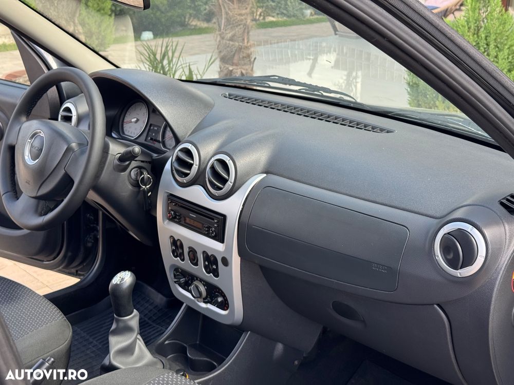 Dacia Logan 1.6 Prestige - 15