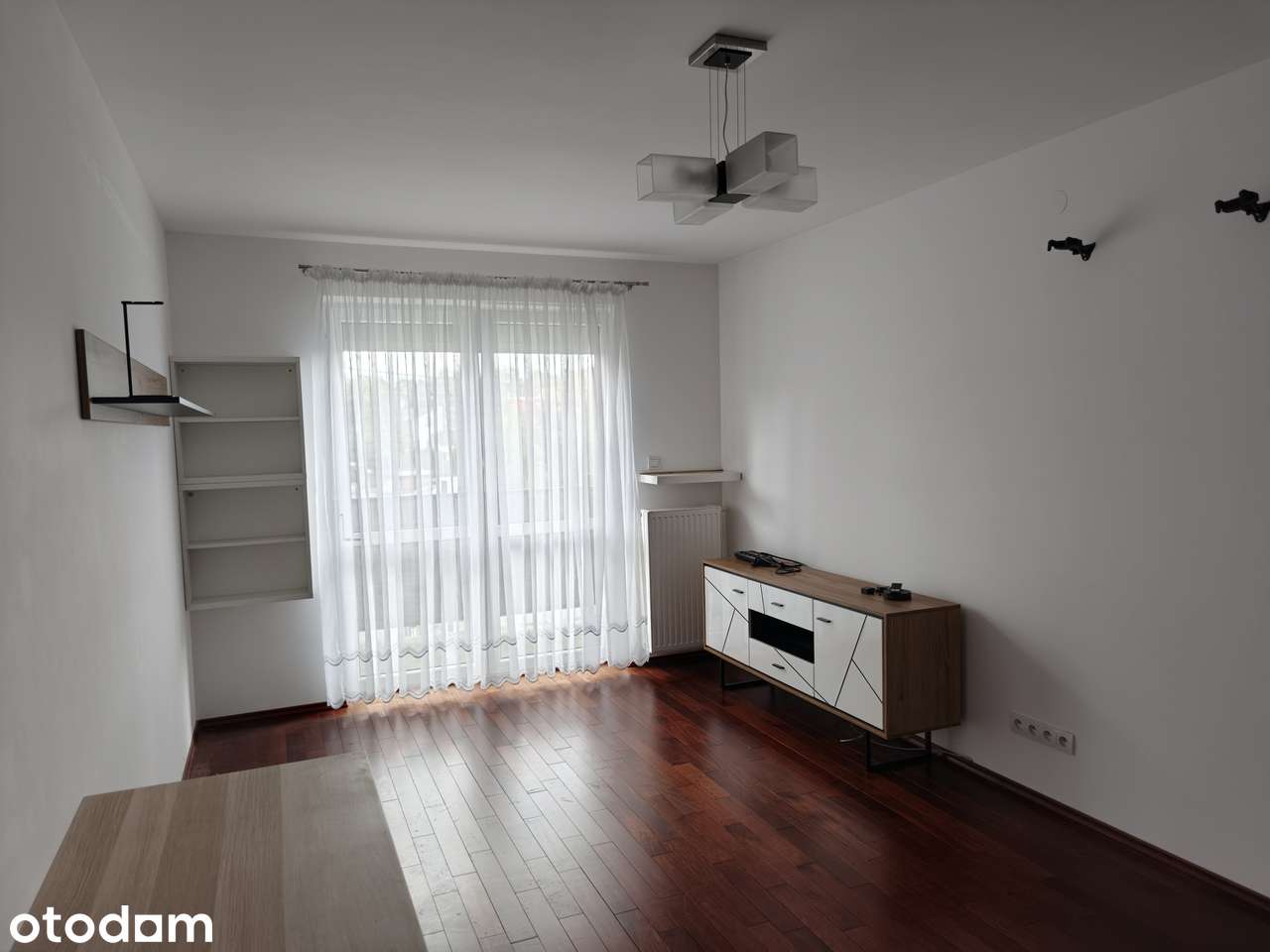 2 pokoje | 52,6m2 | Oddzielna kuchnia | Garaż | Winda | Balkon| Ząbki