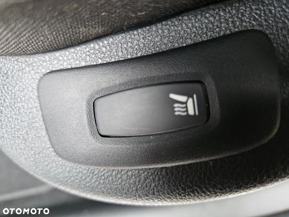 Renault Clio Energy TCe 120 INITIALE PARIS - 22