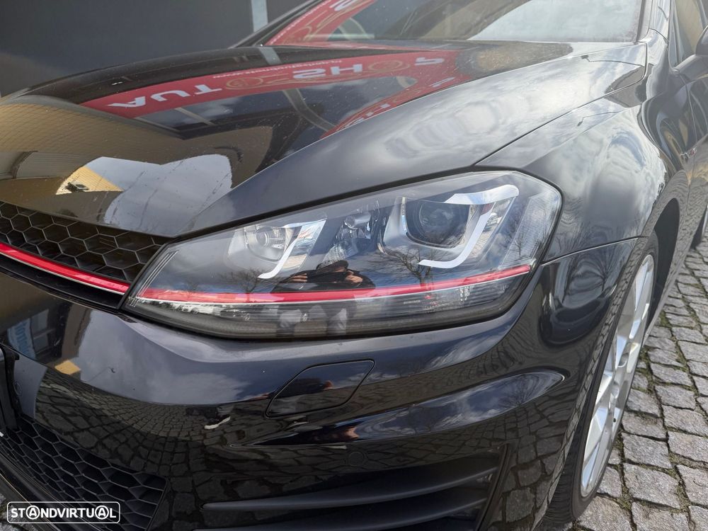 VW Golf 2.0 TSi GTi DSG - 5