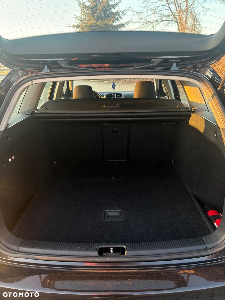 Volkswagen Golf 1.6 TDI Comfortline - 8