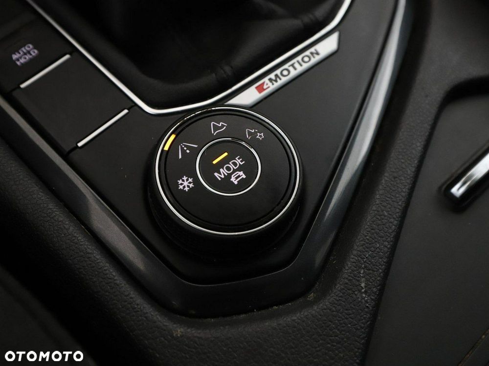 Volkswagen Tiguan Allspace 2.0 TDI 4Mot Elegance DSG 7os - 32