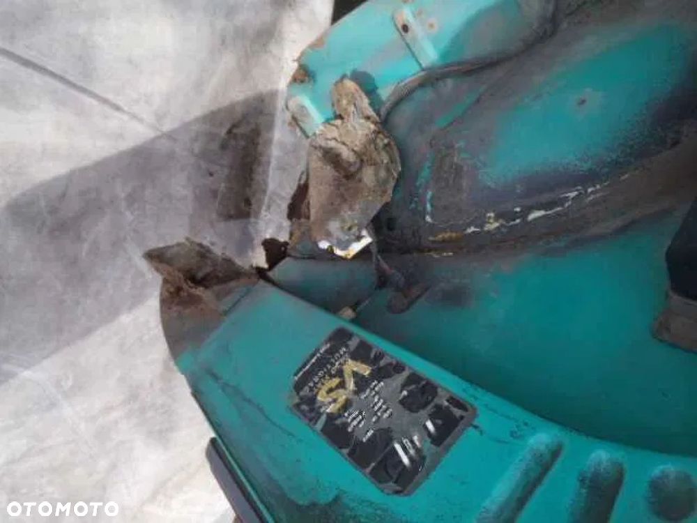 błotnik poszycie karoseria ćwiartka dach buda fiat 126p maluch - 2