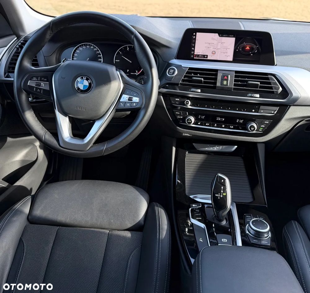 BMW X3 sDrive18d Advantage - 16