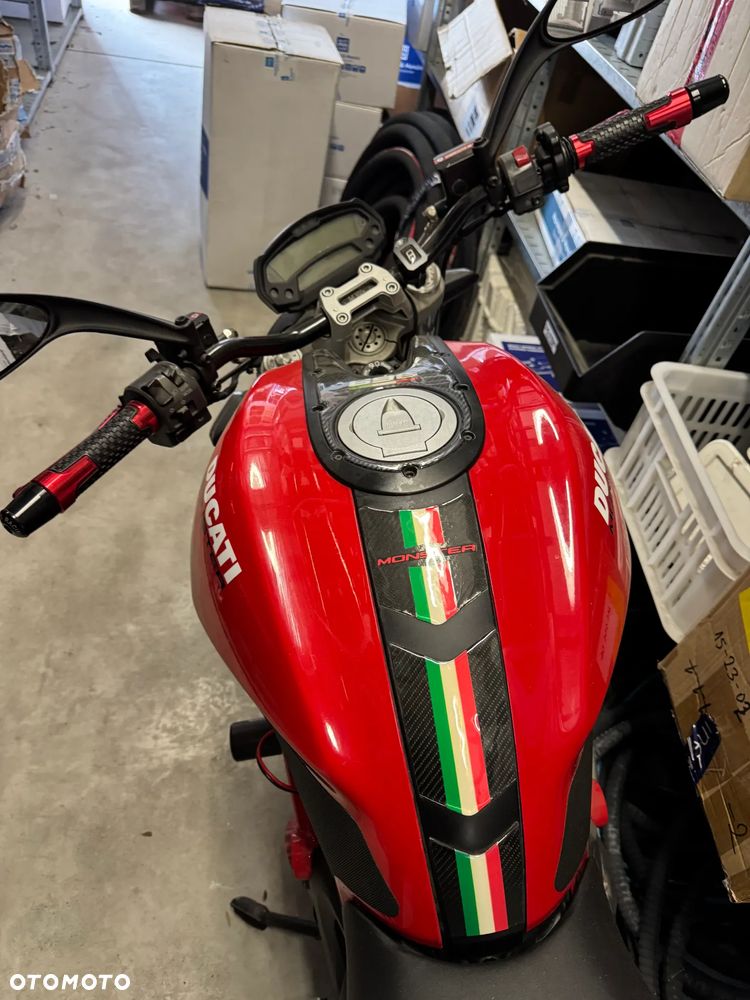 Ducati Monster - 4