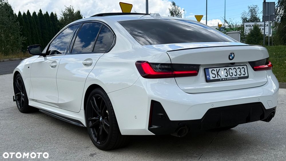 BMW Seria 3 330i M Sport sport - 12