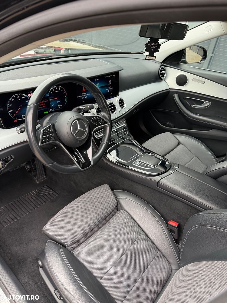 Mercedes-Benz E - 17