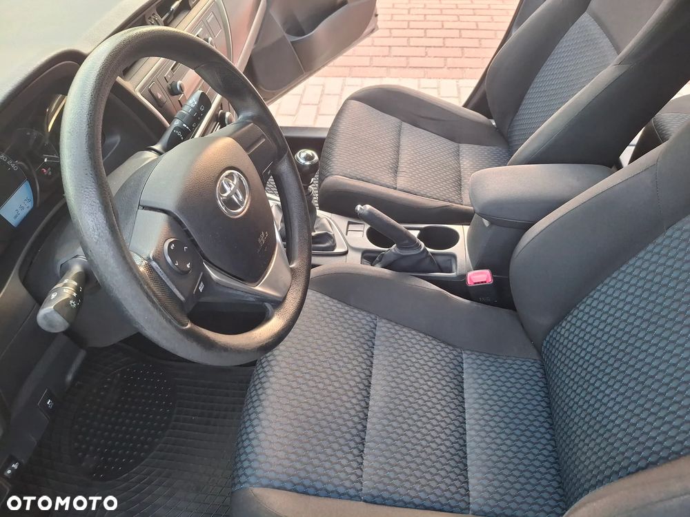 Toyota Auris 1.33 VVT-i Active - 13