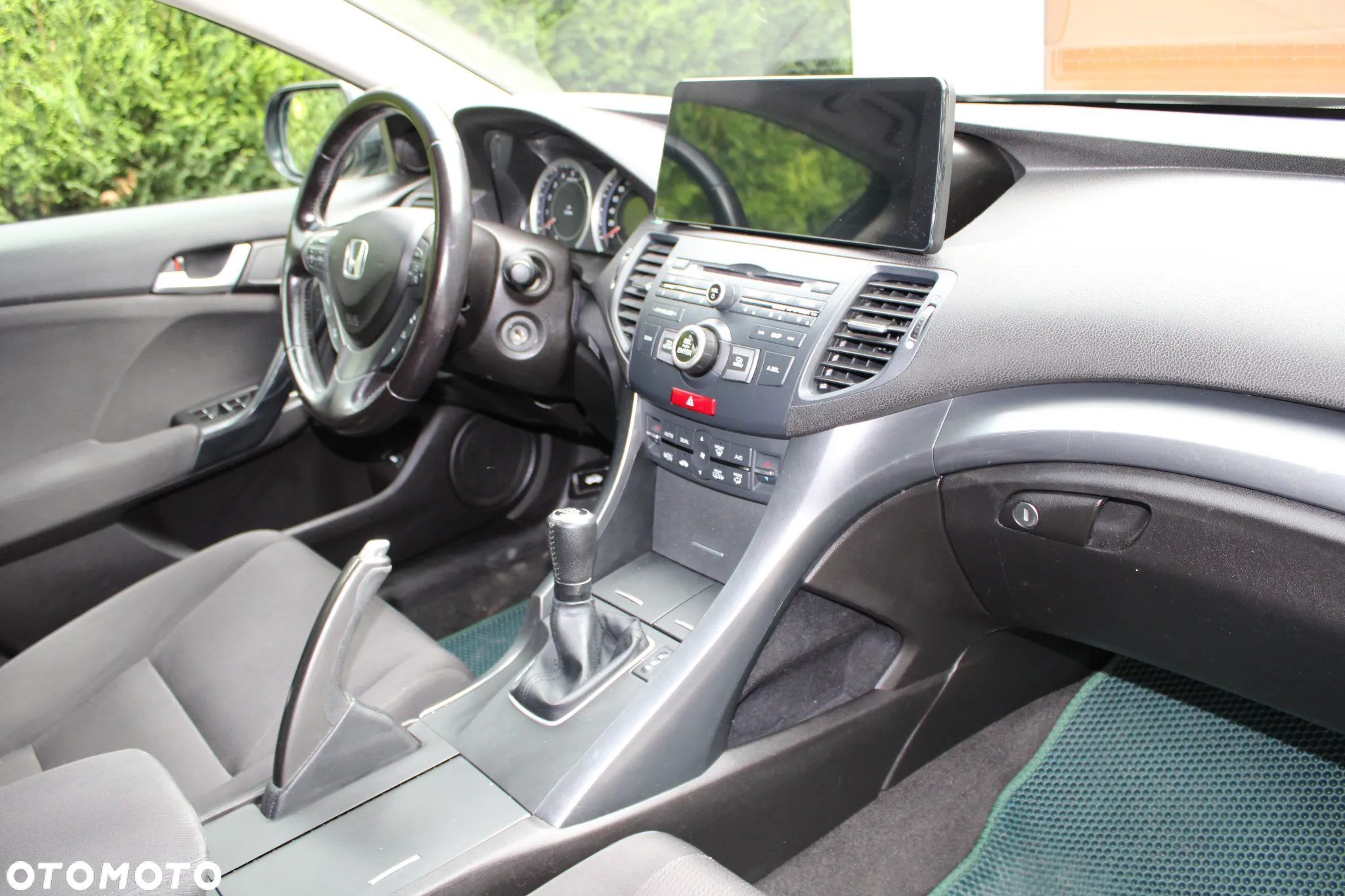 Honda Accord 2.0 Lifestyle - 27
