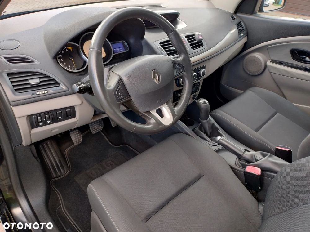 Renault Megane 1.6 16V 100 Authentique - 23
